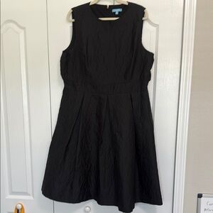 Draper James Elegant Black Floral Dress